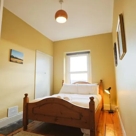 Spacious 2 Storey Penthouse Flat, Fantastic Views! Bristol
